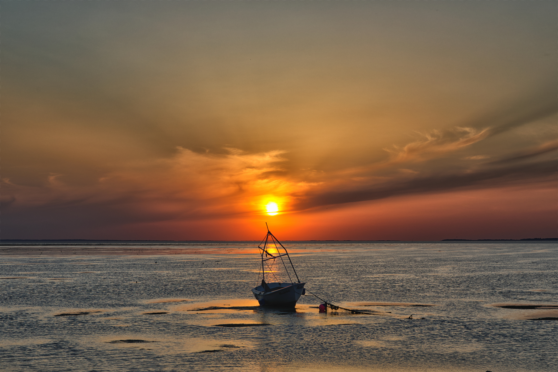 Sonnenuntergang zwischen Amrum und Föhr