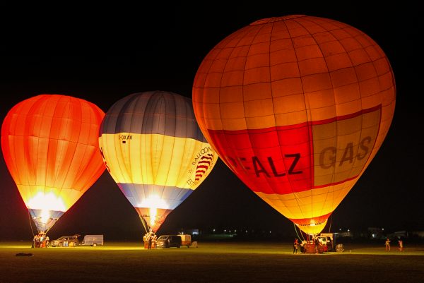 Ballonglühen Flugplatzfest Lachen-Speyerdorf 2025